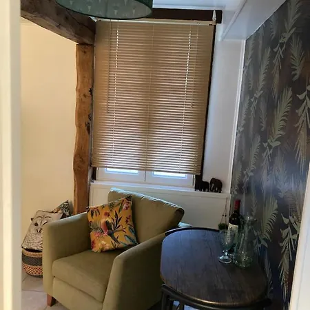 Dom wakacyjny Adorable 1 Bed With Stunning Outside Space